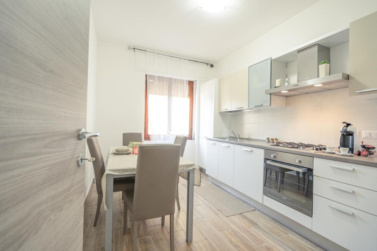 Lungomare 2 Minuti A Piedi Dalla Rosaria House Apartamento